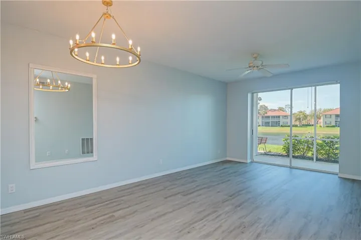 240  Robin Hood  CIR, Naples, FL 34104