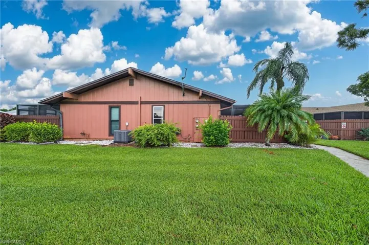 15451 Crystal Lake Dr, North Fort Myers, Florida 33917
