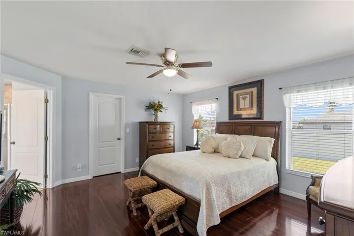 1528 SW 29th  ST, Cape Coral, FL 33914