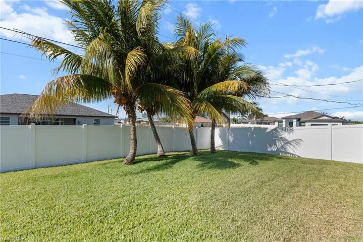 1528 SW 29th  ST, Cape Coral, FL 33914