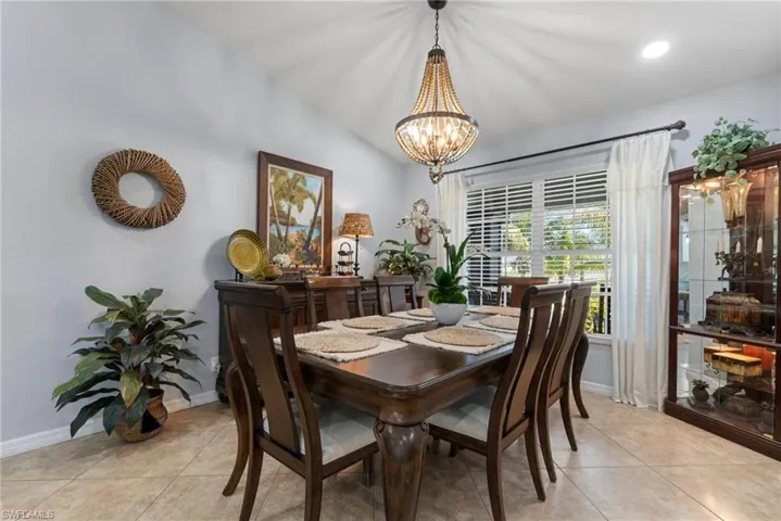 1528 SW 29th  ST, Cape Coral, FL 33914
