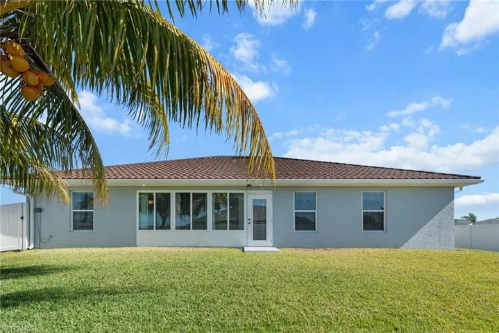 1528 SW 29th  ST, Cape Coral, FL 33914