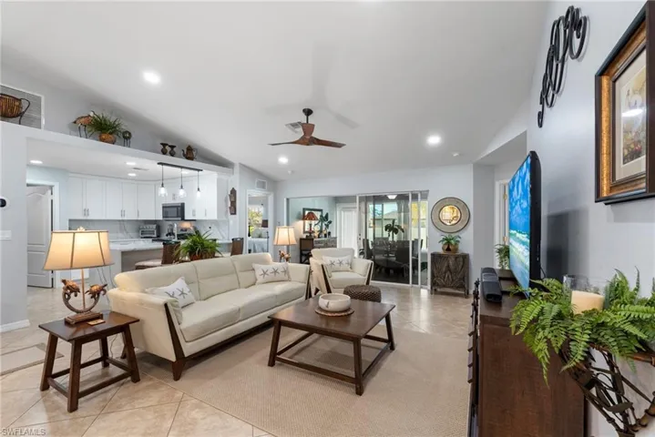 1528 SW 29th  ST, Cape Coral, FL 33914