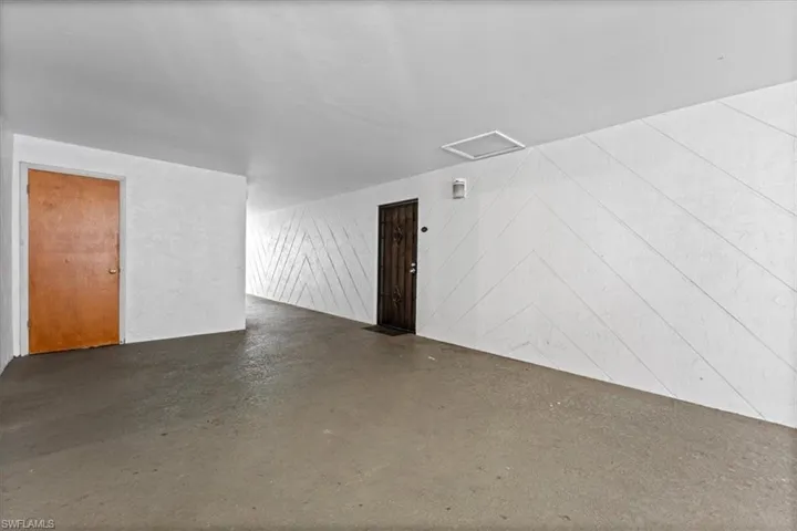 1849  Maravilla  AVE, Fort Myers, FL 33901