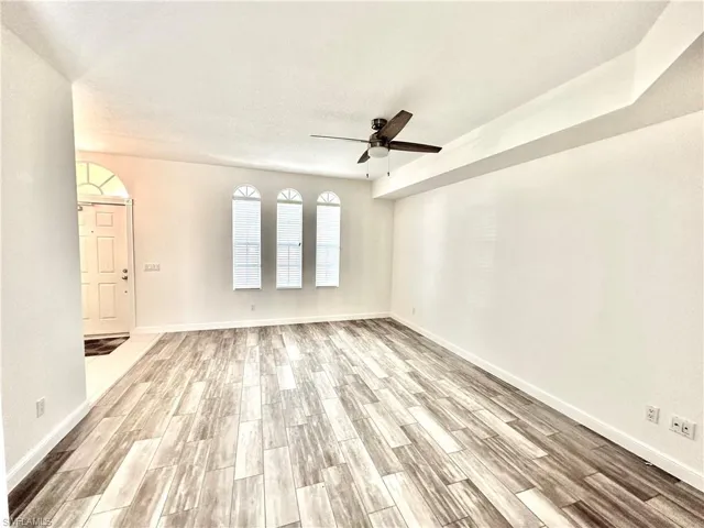 6182 Towncenter Cir, Naples, Florida 34119