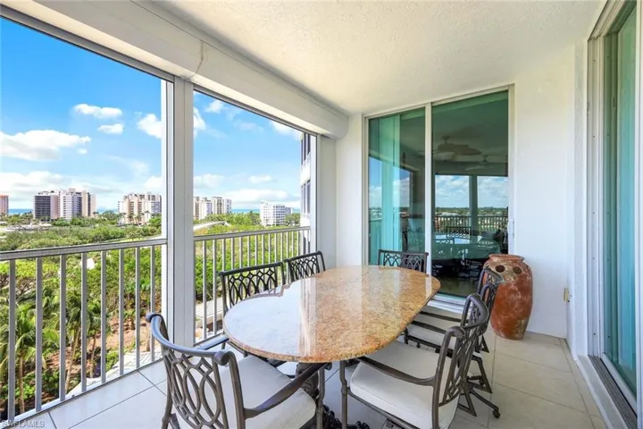 300  Dunes  BLVD, Naples, FL 34110