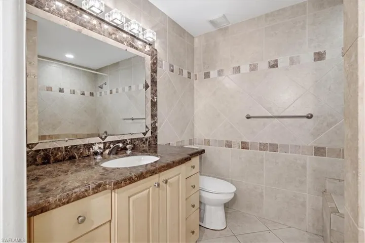 580 16th St Se, Naples, Florida 34117