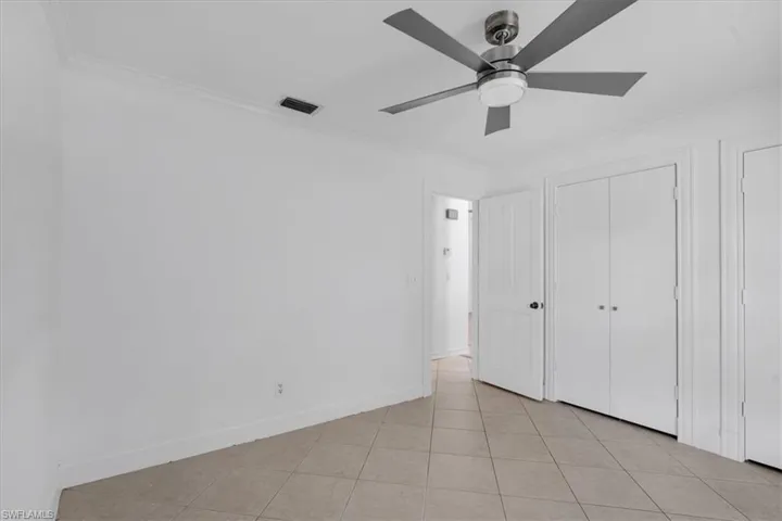 580 16th St Se, Naples, Florida 34117