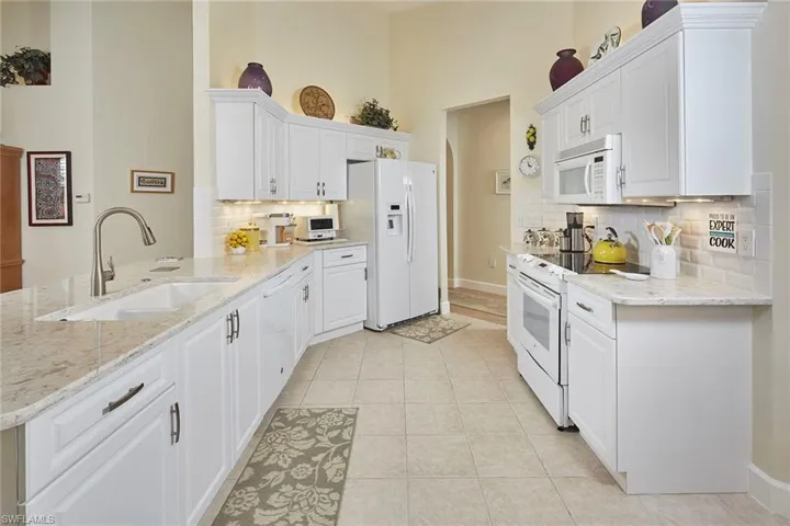 6265 Wilshire Pines Cir 1105, Naples, Florida 34109