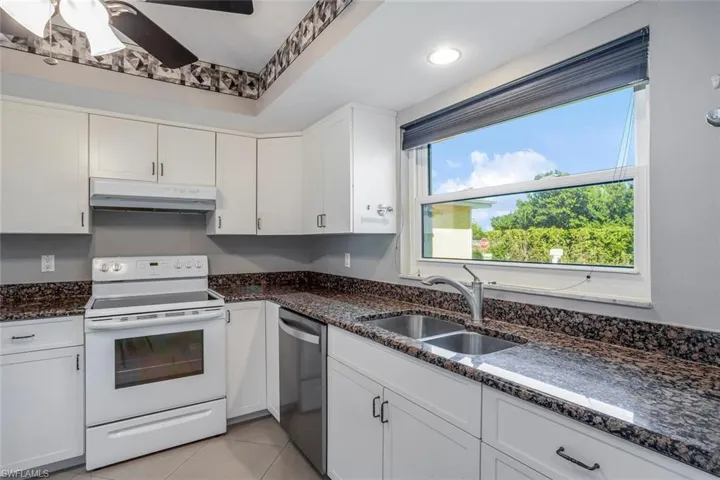Granite countertops!