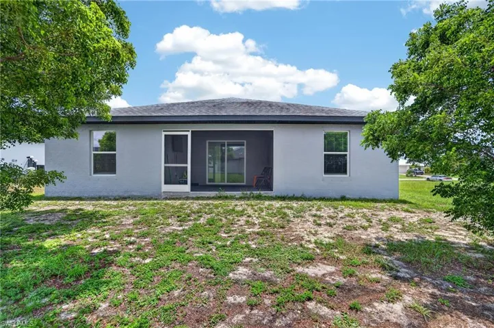 1139 Nw 14th Ter, Cape Coral, Florida 33993