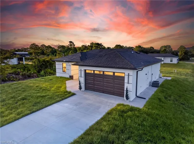 2621 40th St W, Lehigh Acres, Florida 33971