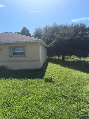 355 Paisley Ave, Lehigh Acres, Florida 33974