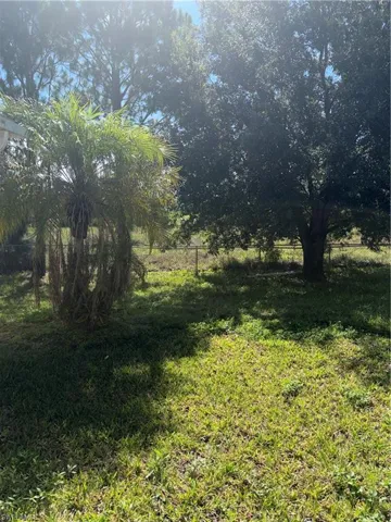 355 Paisley Ave, Lehigh Acres, Florida 33974
