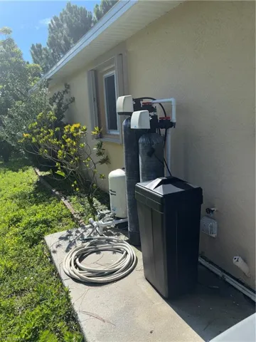 355 Paisley Ave, Lehigh Acres, Florida 33974