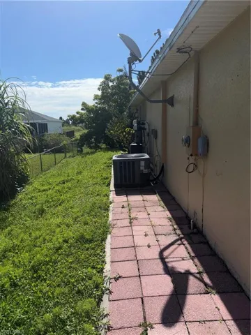 355 Paisley Ave, Lehigh Acres, Florida 33974