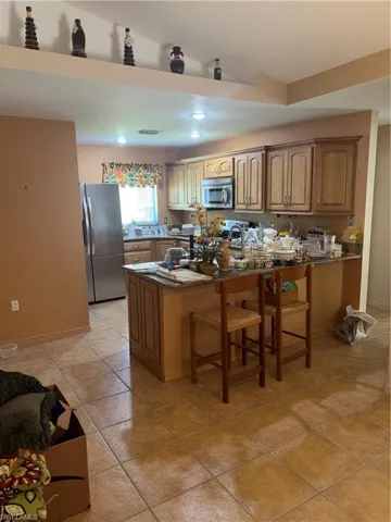 355 Paisley Ave, Lehigh Acres, Florida 33974