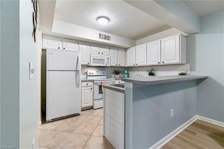 4121 Residence Dr 303, Fort Myers, Florida 33901