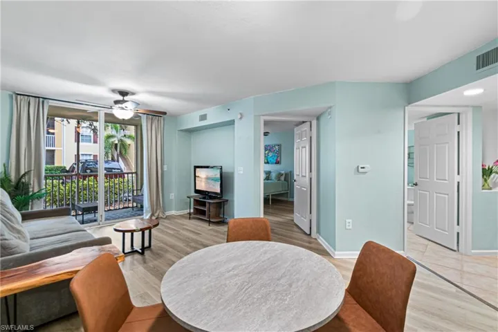4121 Residence Dr 303, Fort Myers, Florida 33901