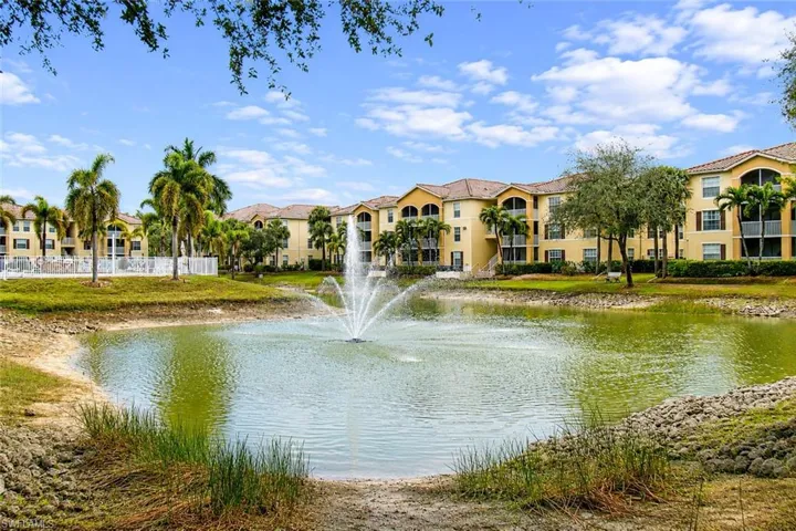 4121 Residence Dr 303, Fort Myers, Florida 33901