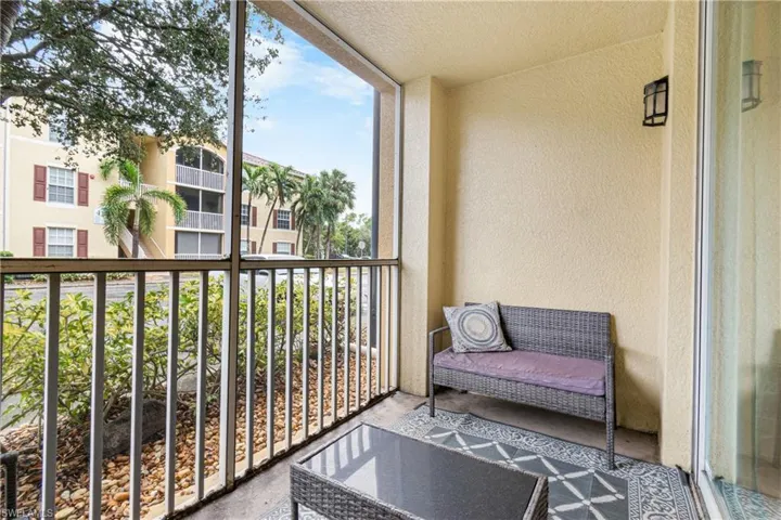 4121 Residence Dr 303, Fort Myers, Florida 33901
