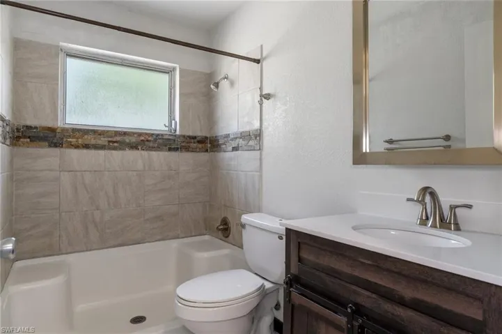20 S Barbour  ST, Beverly Hills, FL 34465