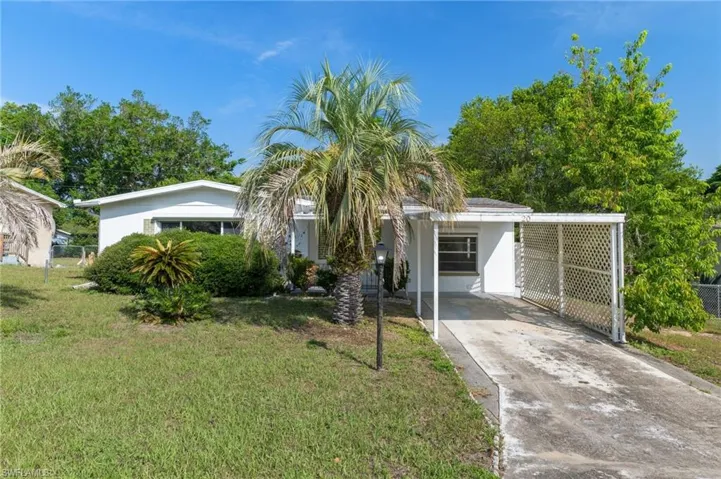 20 S Barbour  ST, Beverly Hills, FL 34465