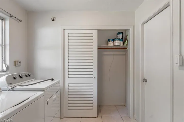 20 S Barbour  ST, Beverly Hills, FL 34465