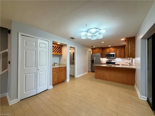 17020 Golfside Cir 104, Fort Myers, Florida 33908