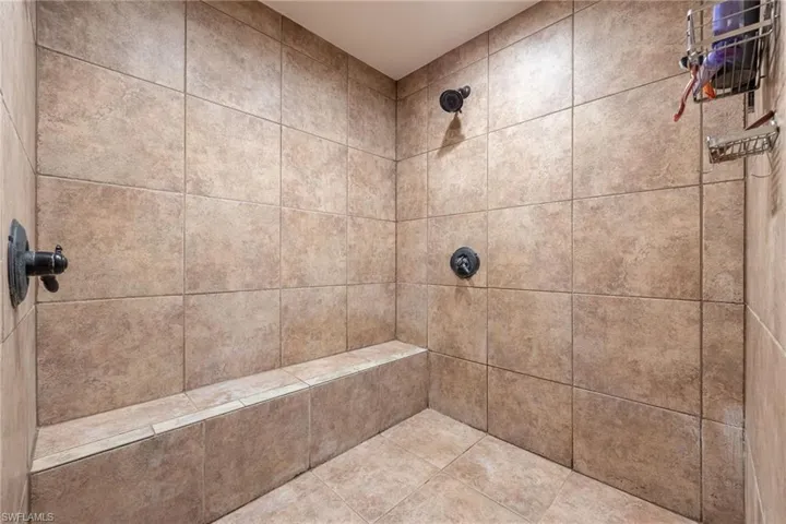 1605 Nw 23rd St, Cape Coral, Florida 33993
