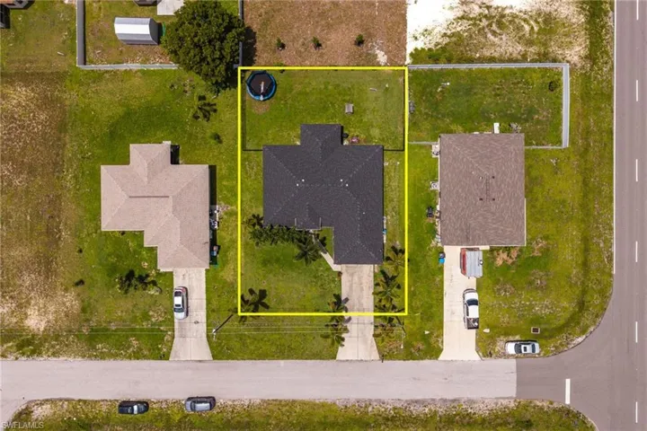 1605 Nw 23rd St, Cape Coral, Florida 33993