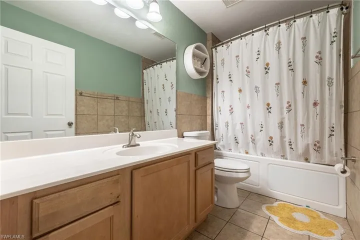 1605 Nw 23rd St, Cape Coral, Florida 33993