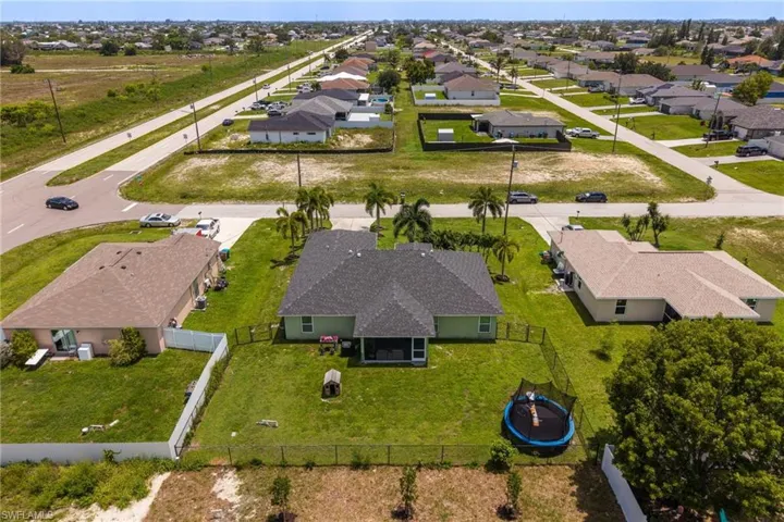 1605 Nw 23rd St, Cape Coral, Florida 33993