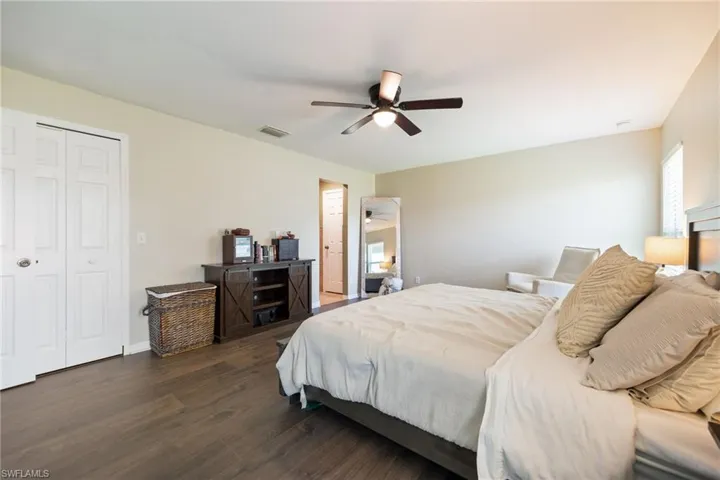 1605 Nw 23rd St, Cape Coral, Florida 33993