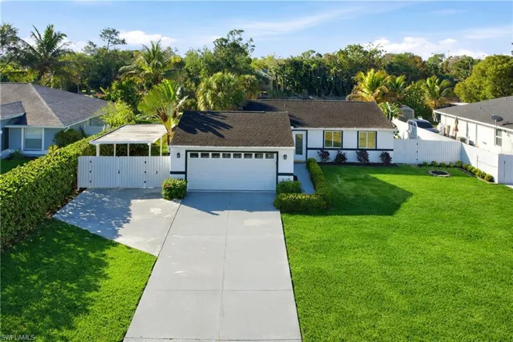 5242 32nd Ave Sw, Naples, Florida 34116