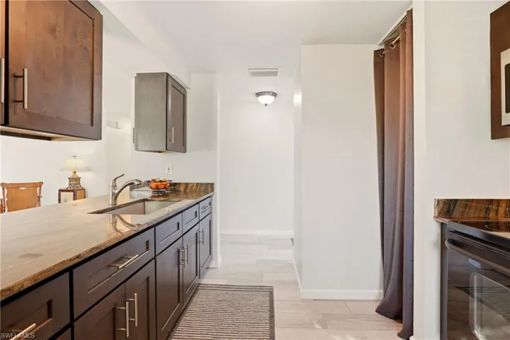 5242 32nd Ave Sw, Naples, Florida 34116