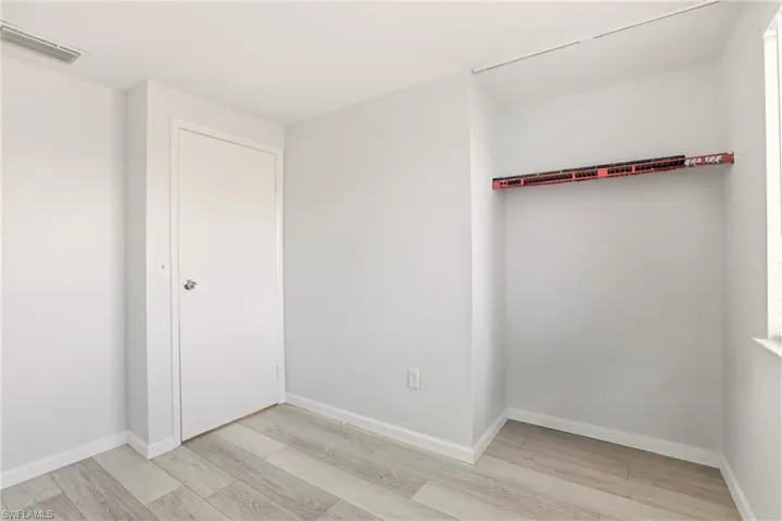5242 32nd Ave Sw, Naples, Florida 34116