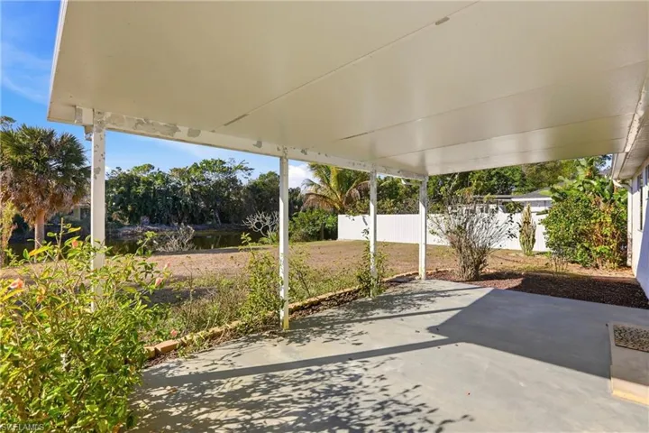 5242 32nd Ave Sw, Naples, Florida 34116