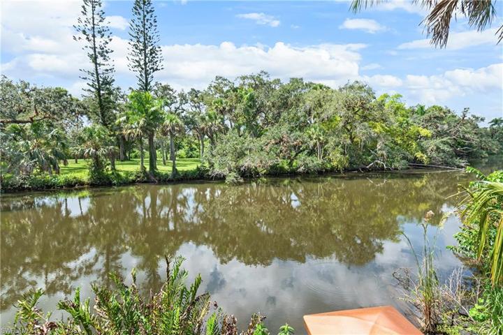 A glimpse of The Oranger River