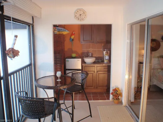 4722 SE 1st  PL, Cape Coral, FL 33904