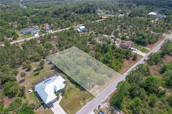 912 Dayton AVE, LEHIGH ACRES FL 33972
