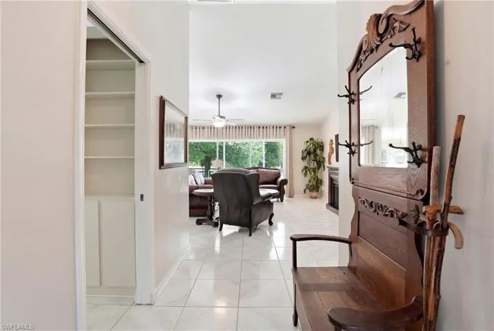940 10th St Se, Naples, Florida 34117