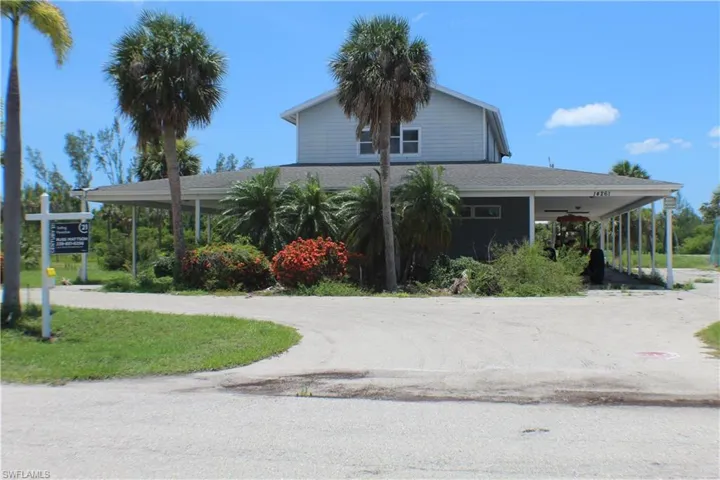 View of front of property with driveway