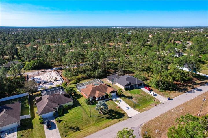 1052  Summa  BLVD, Lehigh Acres, FL 33974