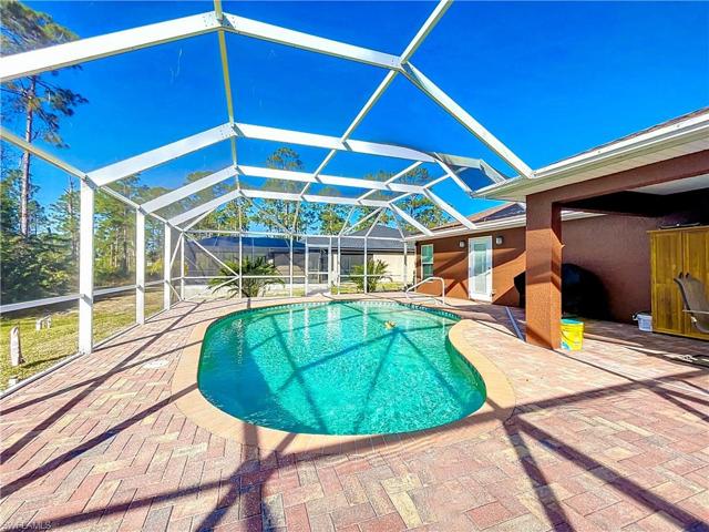 1052  Summa  BLVD, Lehigh Acres, FL 33974