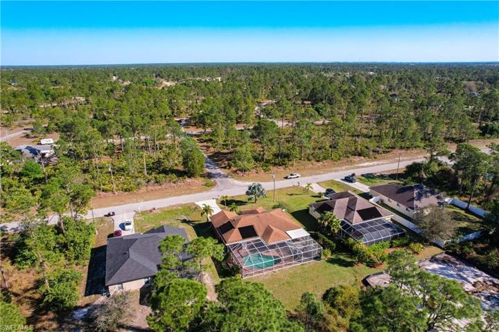1052  Summa  BLVD, Lehigh Acres, FL 33974