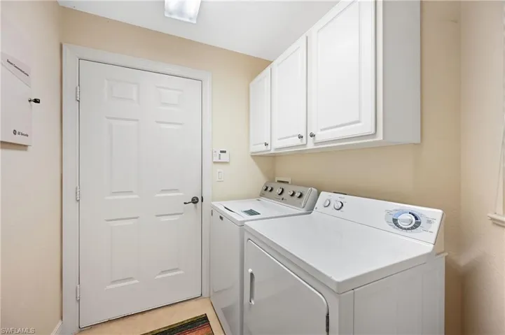 15318  Cortona  WAY, Naples, FL 34120