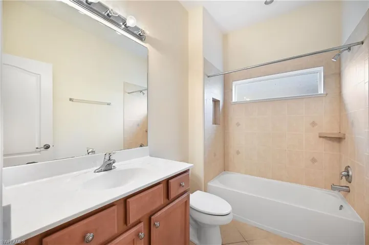 15318  Cortona  WAY, Naples, FL 34120