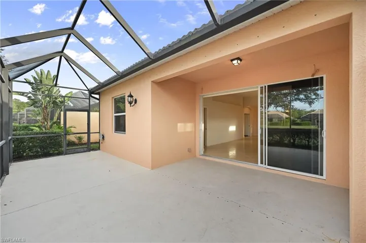 15318  Cortona  WAY, Naples, FL 34120