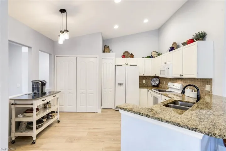 9331 Spring Run Blvd 3002, Estero, Florida 34135